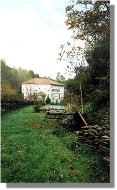 Exterior de la central.